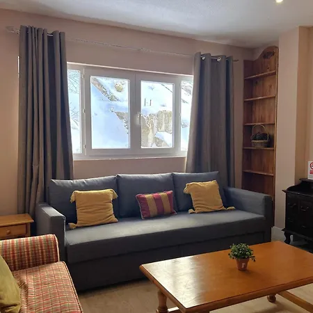 Plaza Pradollano Edificio Montblanc Apartment