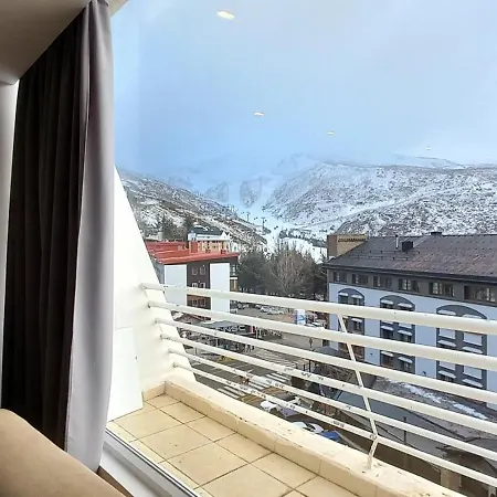 Apartment Plaza Pradollano Edificio Montblanc