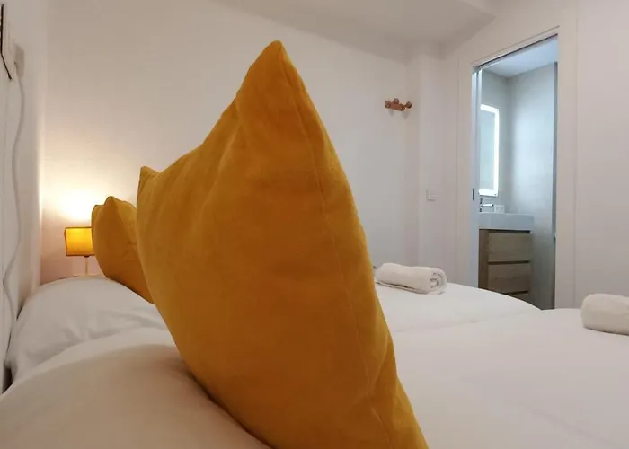 Plaza Pradollano Edificio Montblanc 公寓 *