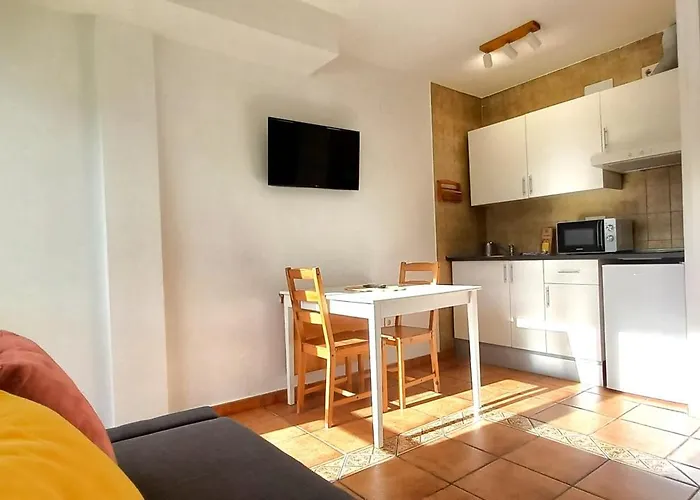 Plaza Pradollano Edificio Montblanc *