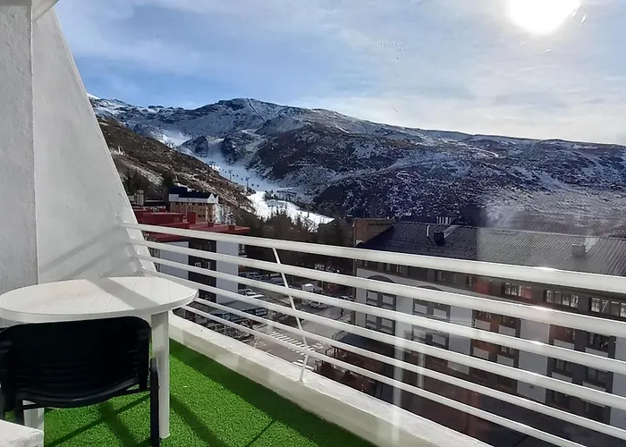 Plaza Pradollano Edificio Montblanc * 塞拉内华达