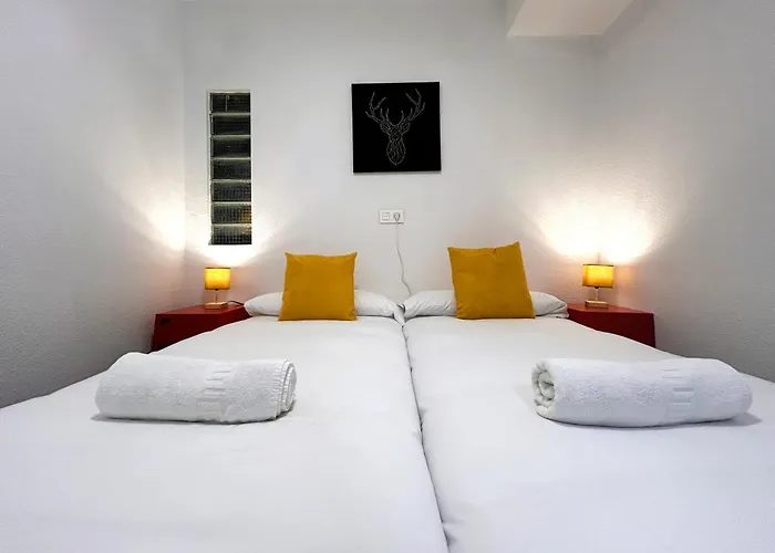 Plaza Pradollano Edificio Montblanc 塞拉内华达