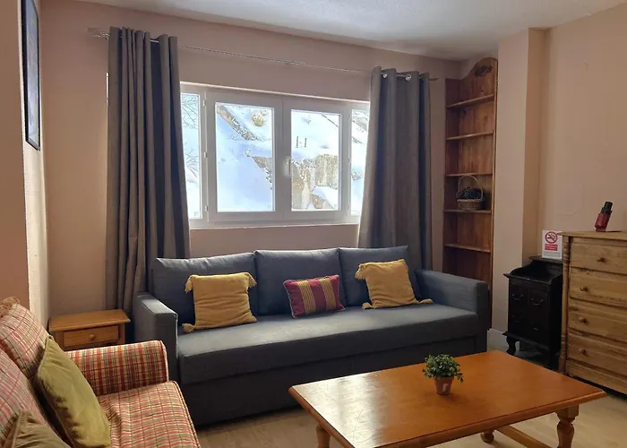 Plaza Pradollano Edificio Montblanc 公寓