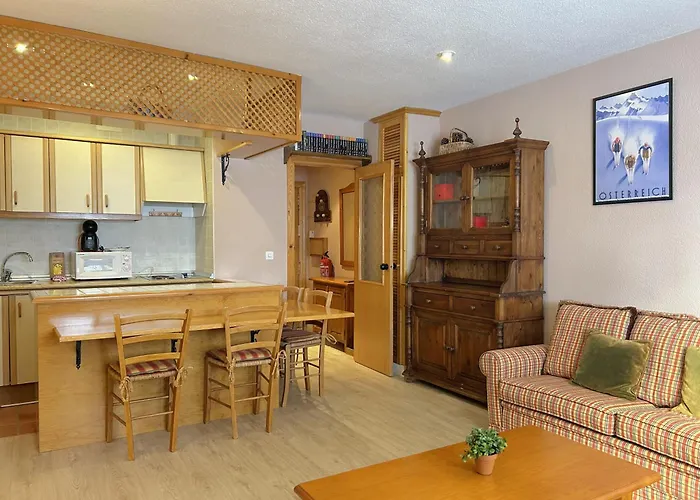 Plaza Pradollano Edificio Montblanc * 塞拉内华达