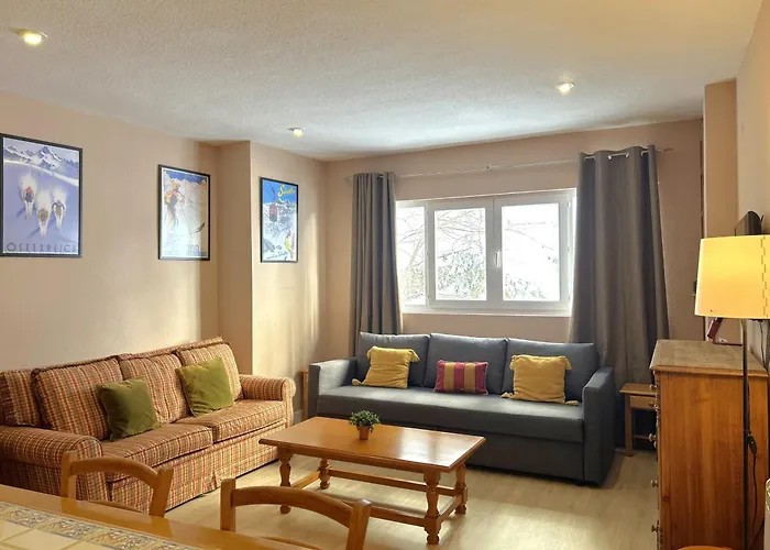 Plaza Pradollano Edificio Montblanc